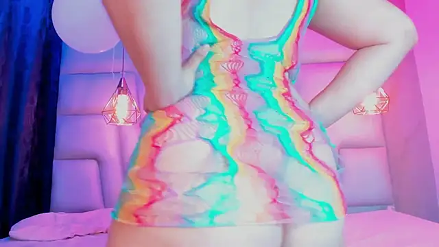 IrinaVoshh_'s cam snapshot