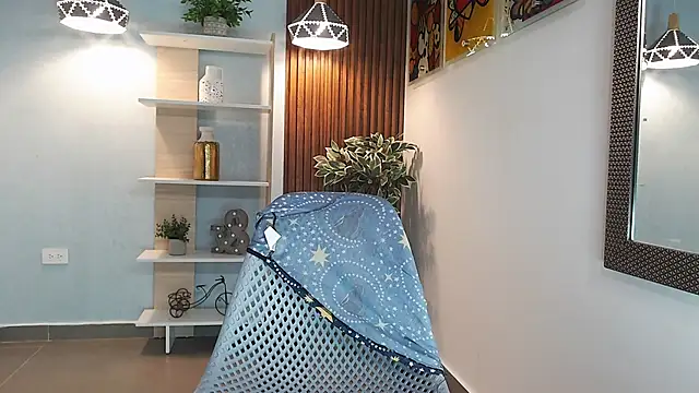 Dalila_Sky live sex cam