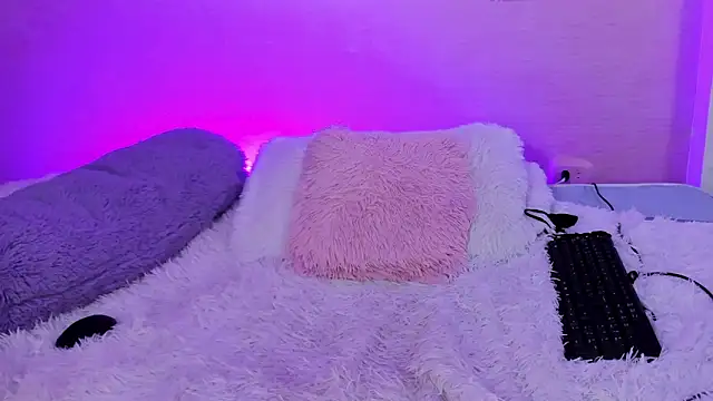 samanta_big_ass_'s cam snapshot