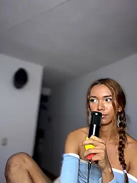 Nikol_Rang__ live sex cam