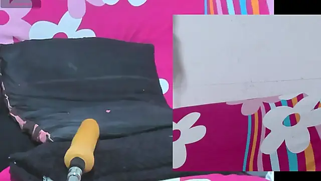 afroditacute15 live sex cam