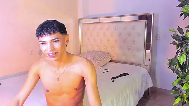 im_sebaslopez live sex cam