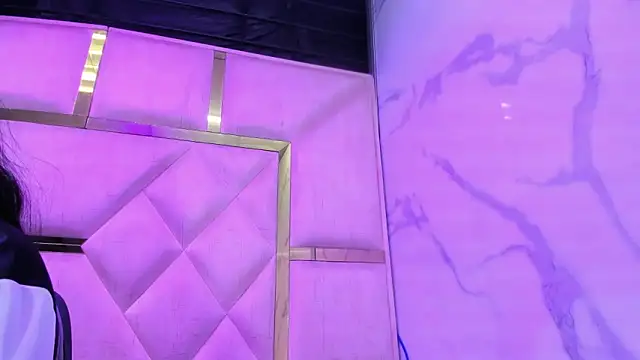 Vaneline2's cam snapshot