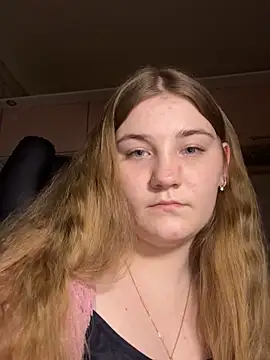 FLOWERS555's cam snapshot