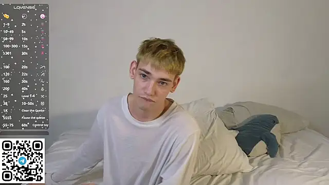 Julian_wins live sex cam