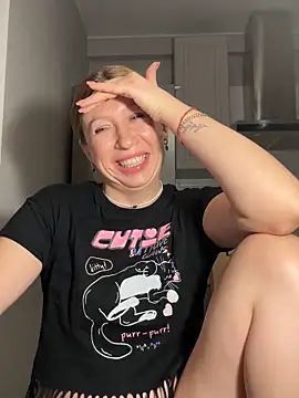 Kittie_Valentine's cam snapshot