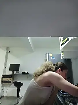 sasi_luna's cam snapshot