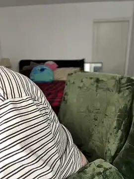 Alix_Valentine's cam snapshot