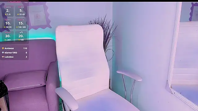 miaa_queen_ live sex cam