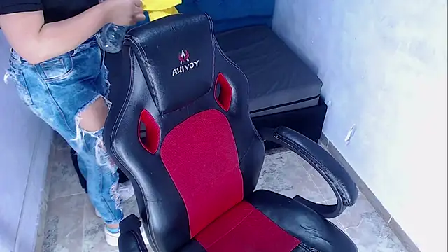 asimona_paezcm's cam snapshot