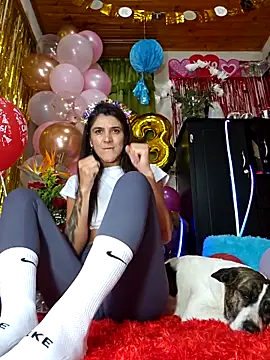 Yuky_ta live sex cam