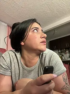 KallyMyller1's cam snapshot