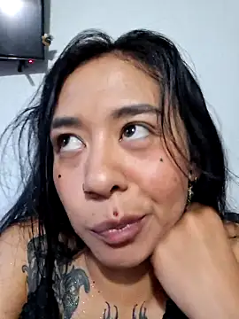 Zafiro_glow's cam snapshot