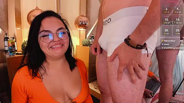 LaraandAxel's cam snapshot