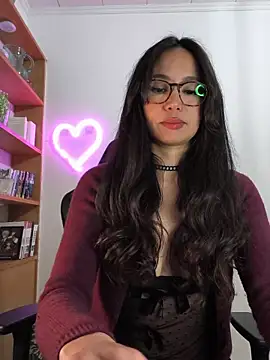 Naughty-Jessie live sex cam