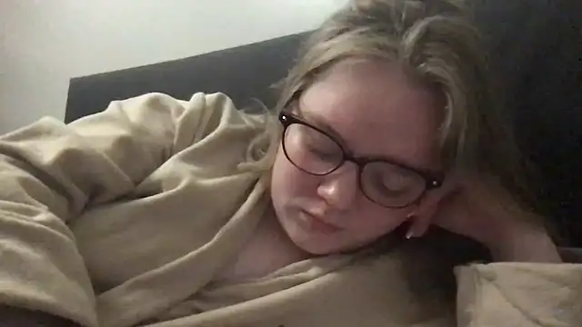 honeyyy24's cam snapshot