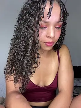 Yasmin777_'s cam snapshot