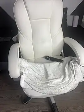 Mia_rivers__'s cam snapshot