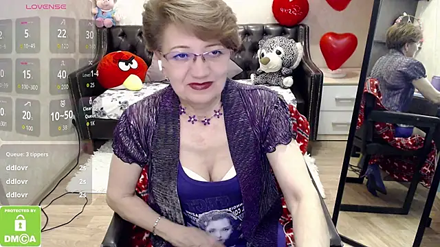 hot_woman04's cam snapshot