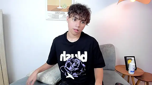 Honeymoon_sariel live sex cam