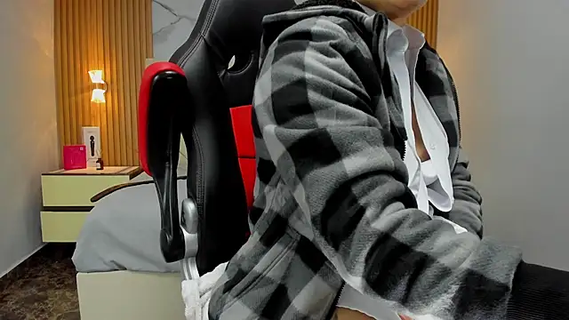 KAROLLJONES1's cam snapshot