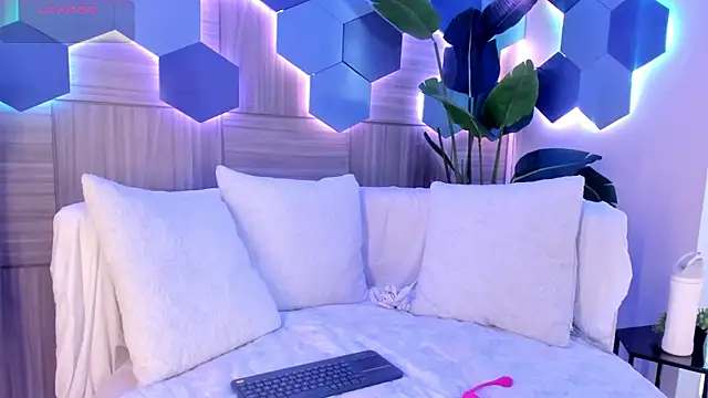 KatyaKozlov's cam snapshot