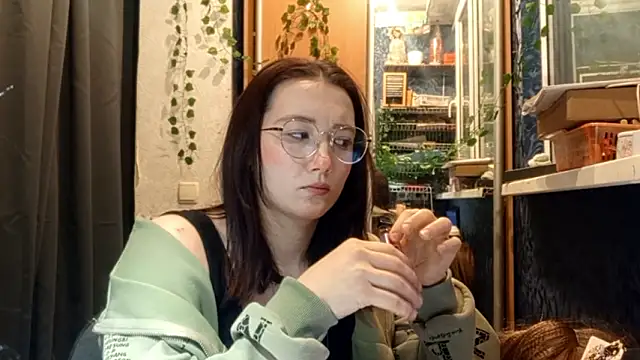 PhoebePalmer's cam snapshot