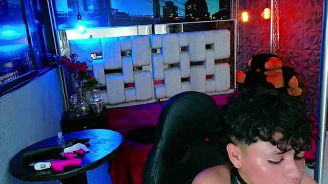 lunabustygirl's cam snapshot