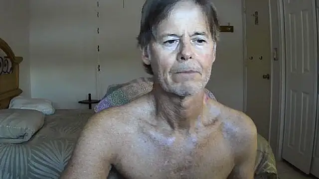 nakeedcowboi65's cam snapshot