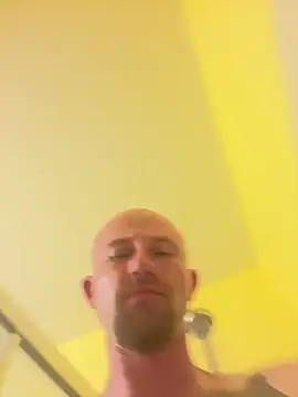 BIGWHITECOCKDOC36's cam snapshot