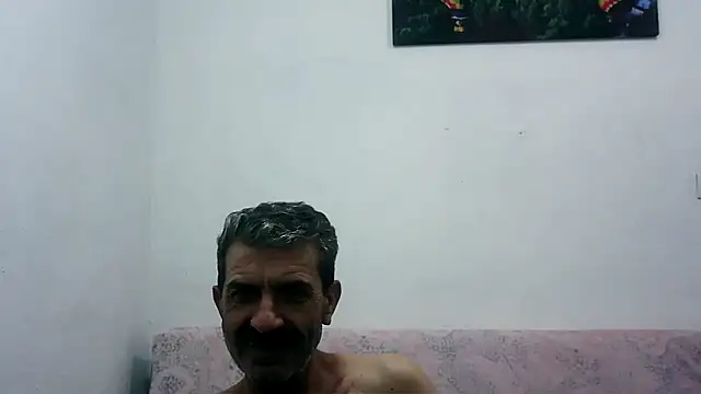 kobratrk21's cam snapshot