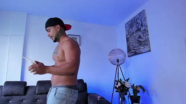 DeimonOficial's cam snapshot