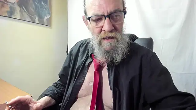 Uncle_Hottie live sex cam