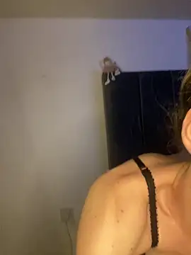 lily_rosexx's cam snapshot