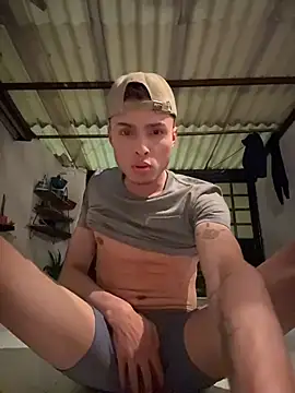 Eros_lee's cam snapshot