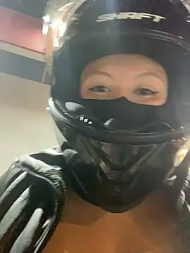 Scarlet_auraa's cam snapshot