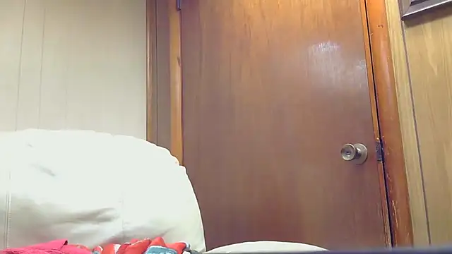 dirtyfur's cam snapshot