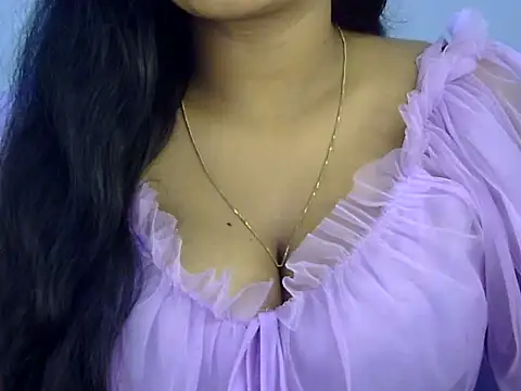 Cute_Vinni's cam snapshot