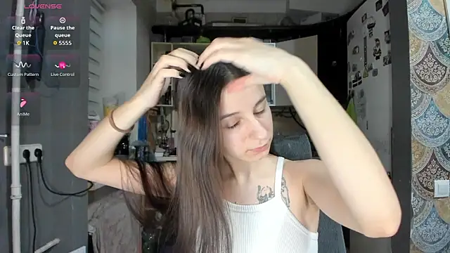 _Nika_Kik live sex cam