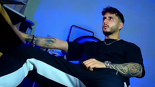 XanderCage99 live sex cam