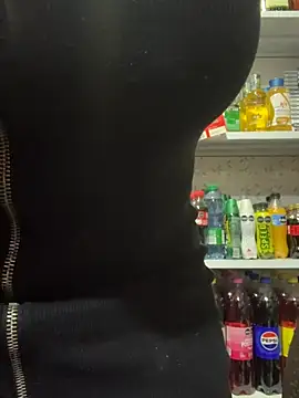 emilyjohanson live sex cam