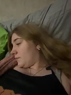 FLOWERS555's cam snapshot