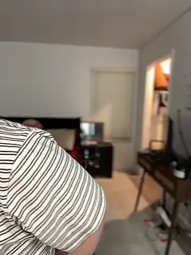 Alix_Valentine's cam snapshot