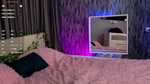 TwistedBilling's cam snapshot