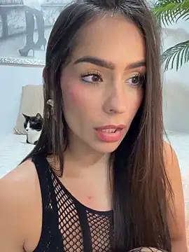 Mau_White live sex cam