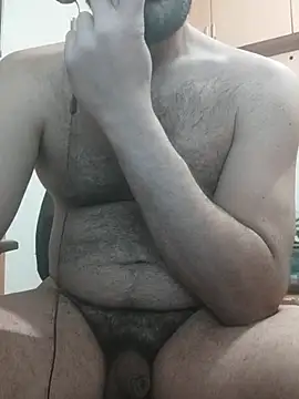 skrigul12 live sex cam