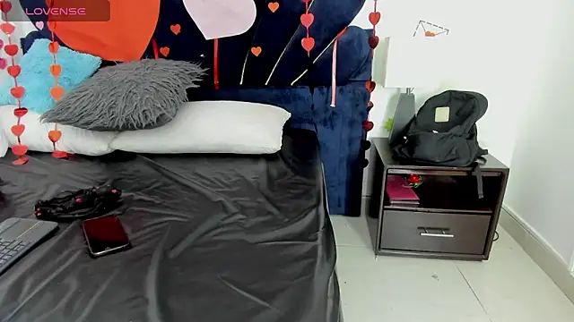 Jessica_Beltrann's cam snapshot