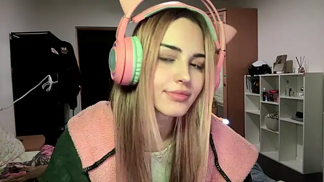 Evva_mayy's cam snapshot