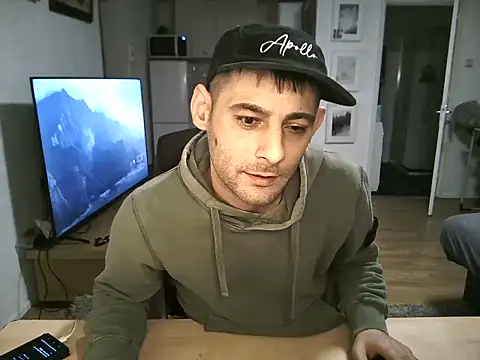 mihaimichael's cam snapshot