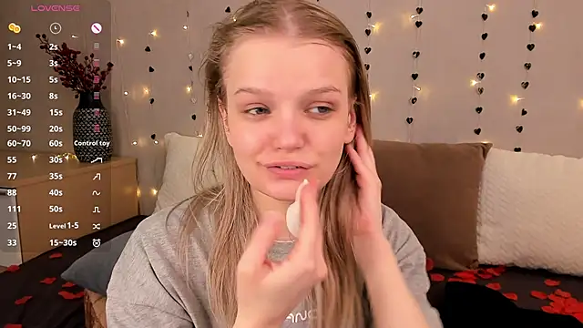 MicheleHonas's cam snapshot